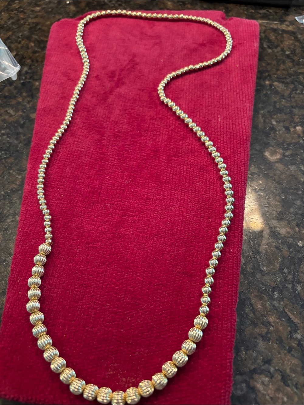 Gold Metal Beaded Women's Eladtic Necklace - Elegant Classic